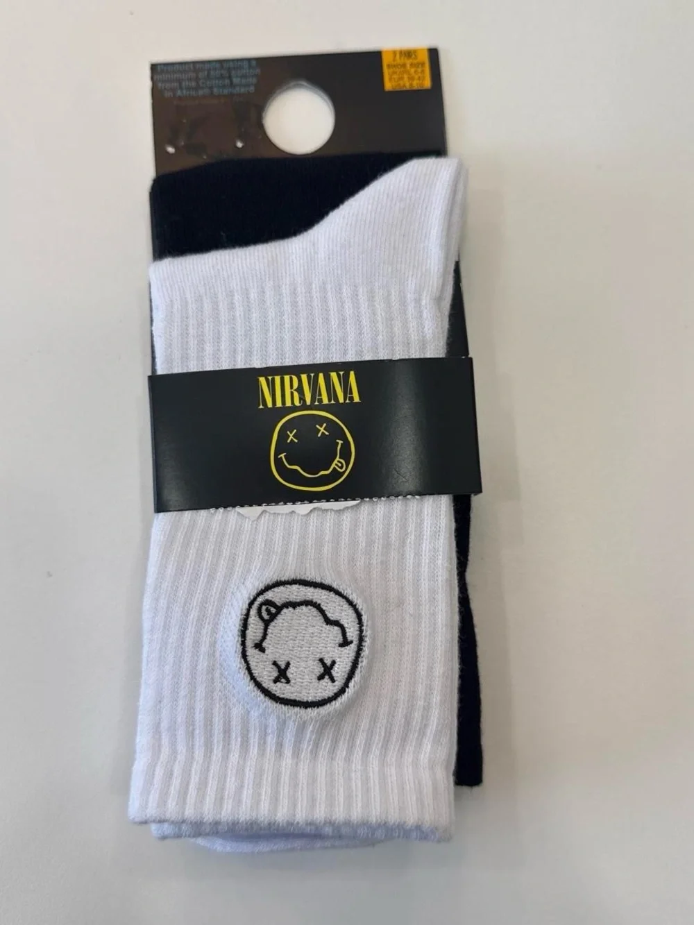 NIRVANA Crew Socks - White & Black (2-Pack)